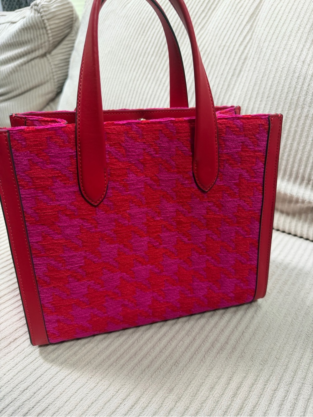 Kate spade Pink and Red Houndstooth Tote with Leather Trim - Picture 4 of 7